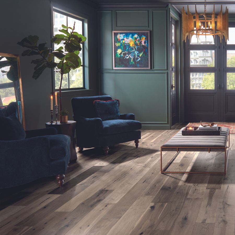 Hardwood flooring in a sitting room